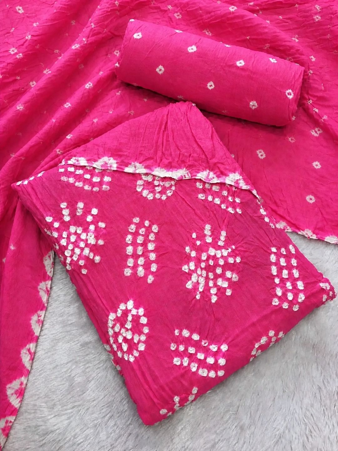 Pure Cotton Handcrafted Bandhani Suit Set With Dupatta – Pink Tie-Dye