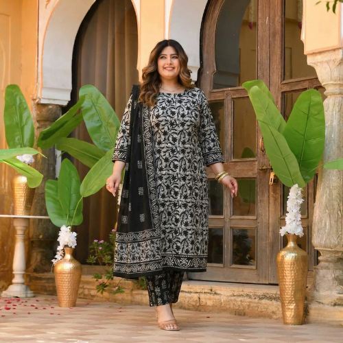 Plus size, oversized batik unstitche dress material for woman