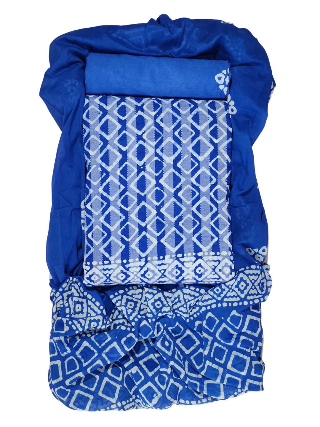 Blue Elegant Batik Print Churidar Material With Dupatta