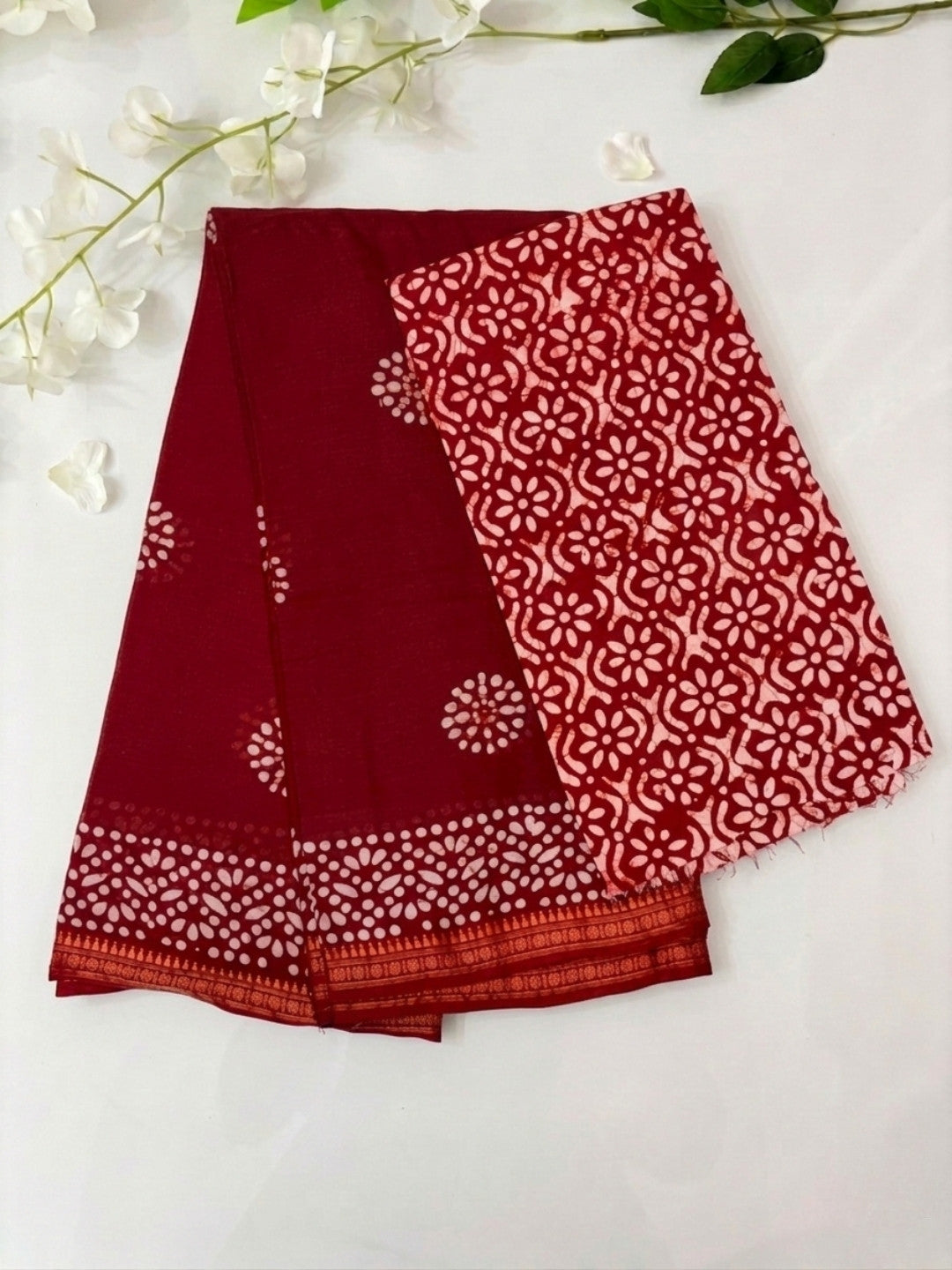 Red Exquisite Cotton Batik Saree with Blouse Piece