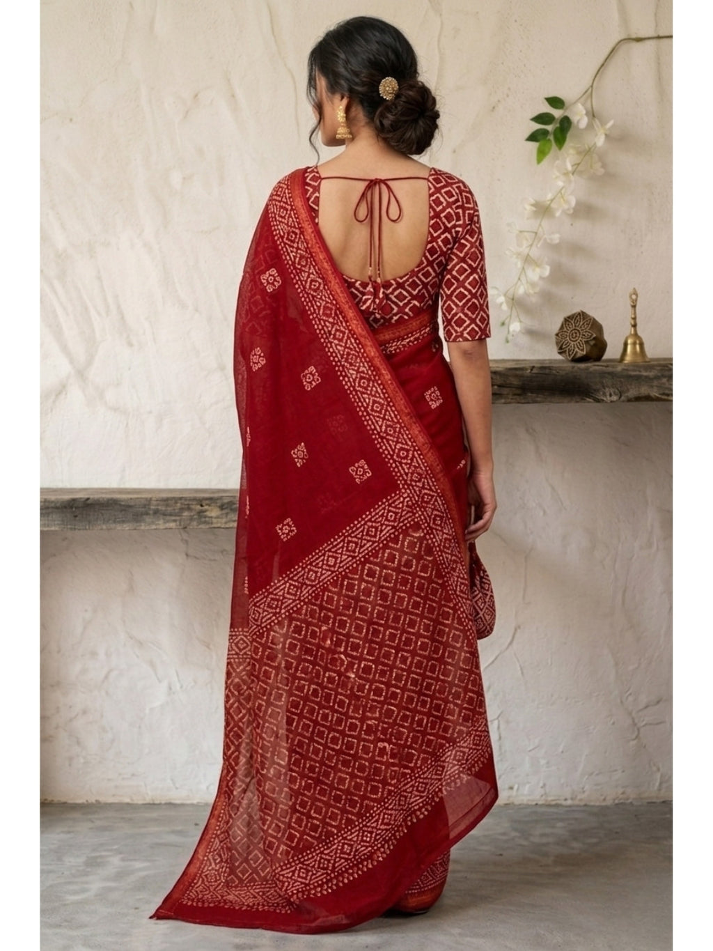Red Vibrant Cotton Batik Saree with Blouse Piece