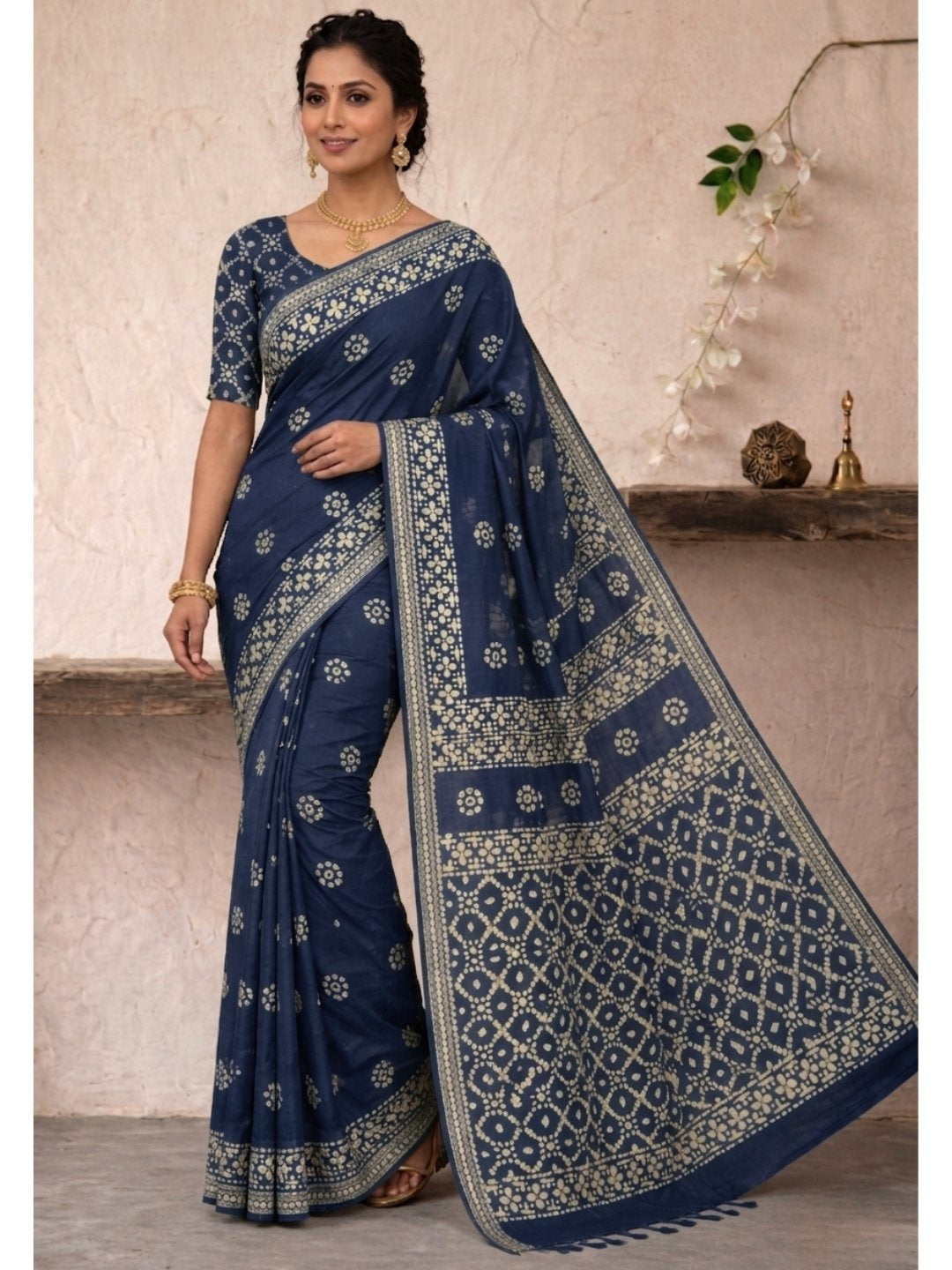 Indigo Traditional Cotton Batik Saree with Blouse Piece