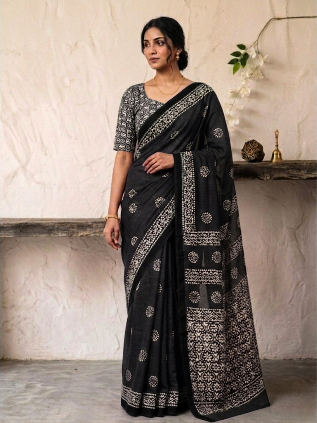 Pink Artistic Cotton Batik Saree with Blouse Piece