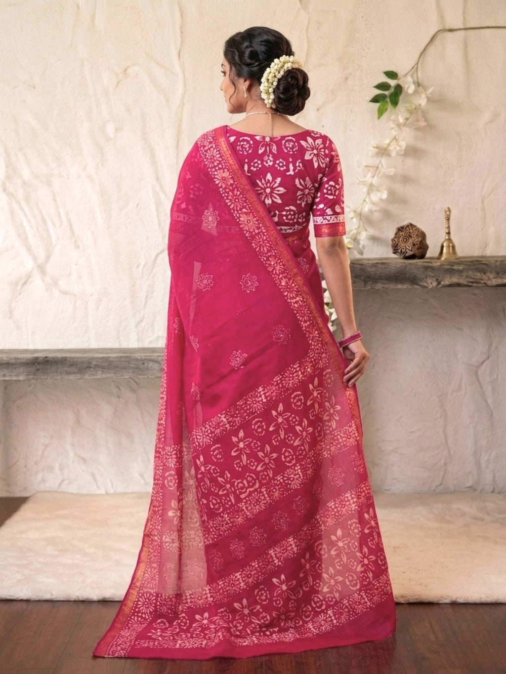 Pink Delicate Cotton Batik Saree with Blouse Piece