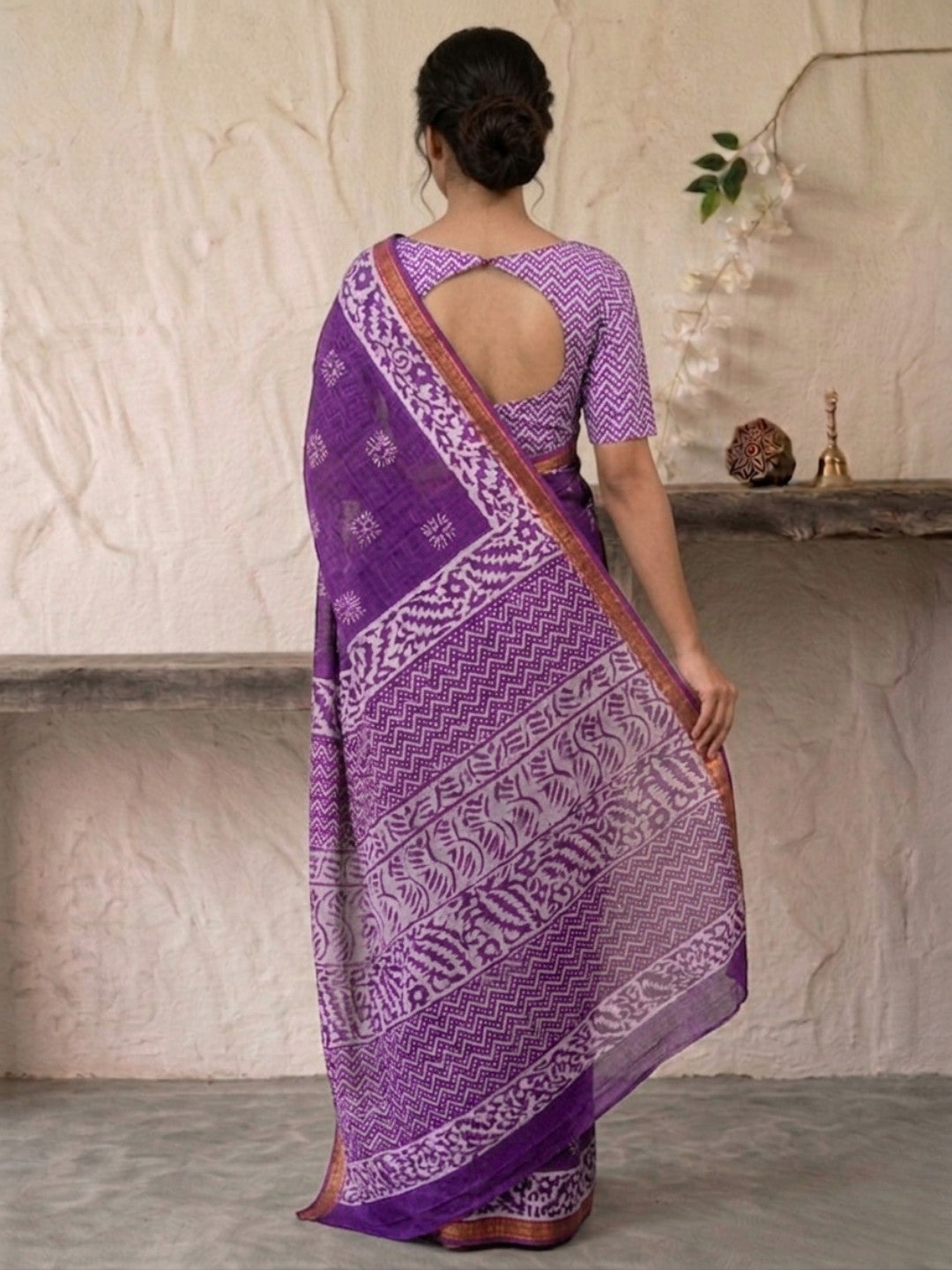 Lavender Traditional Cotton Batik Saree with Blouse Piece