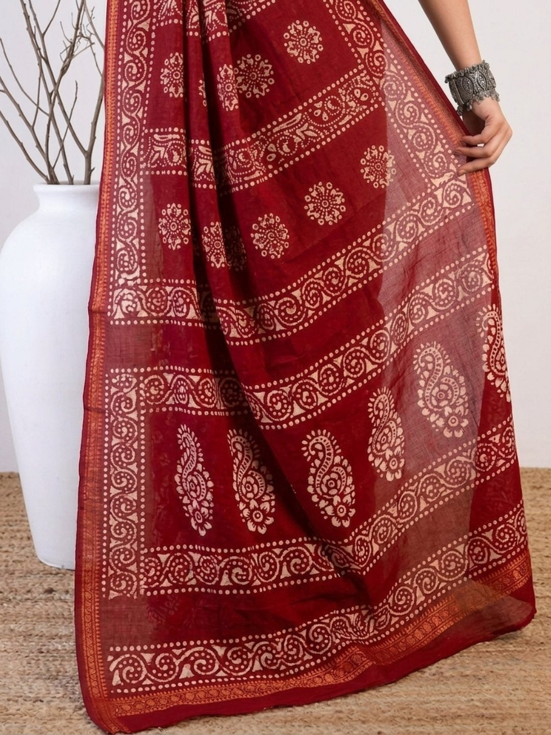 Red Majestic Cotton Batik Saree with Blouse Piece