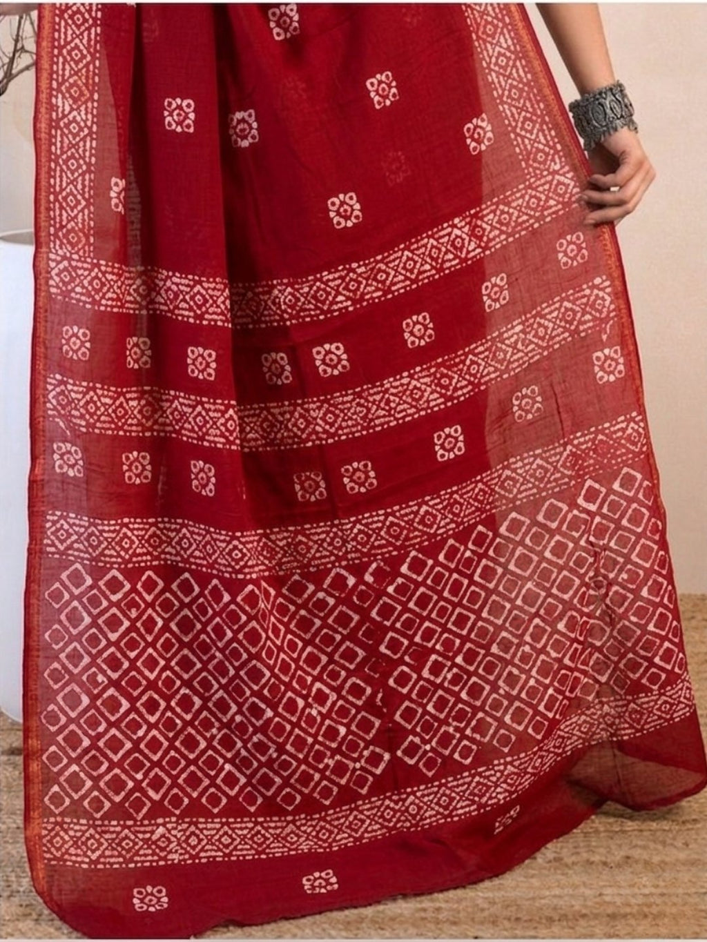 Red Vibrant Cotton Batik Saree with Blouse Piece