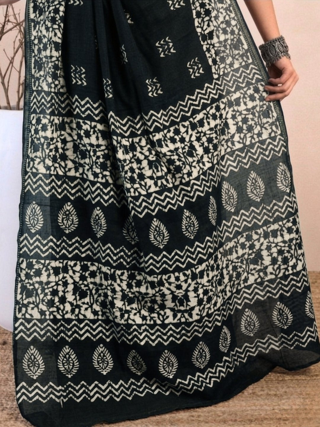 Black Vibrant Cotton Batik Saree with Blouse Piece