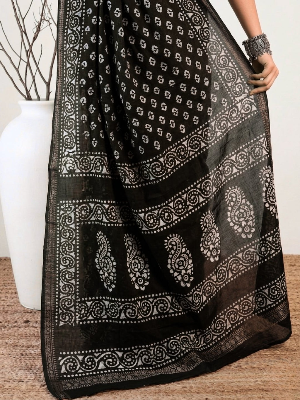 Black Elegant Cotton Batik Saree with Blouse Piece