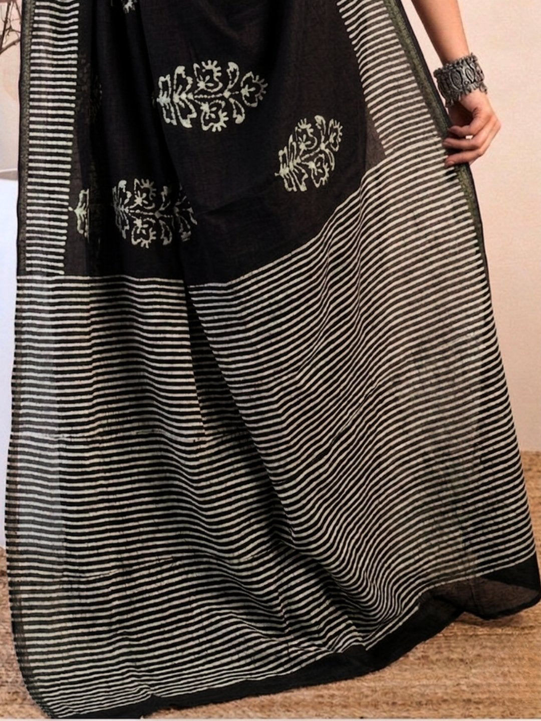 Black Elegant Cotton Batik Saree with Blouse Piece