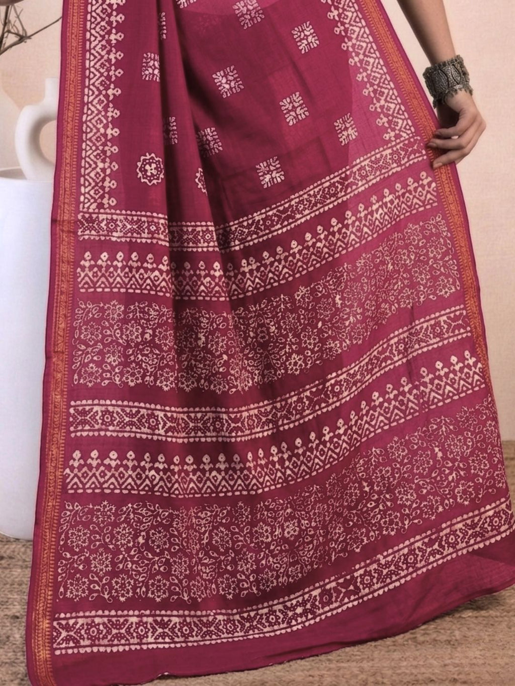 Carrot Splendorous Cotton Batik Saree with Blouse Piece