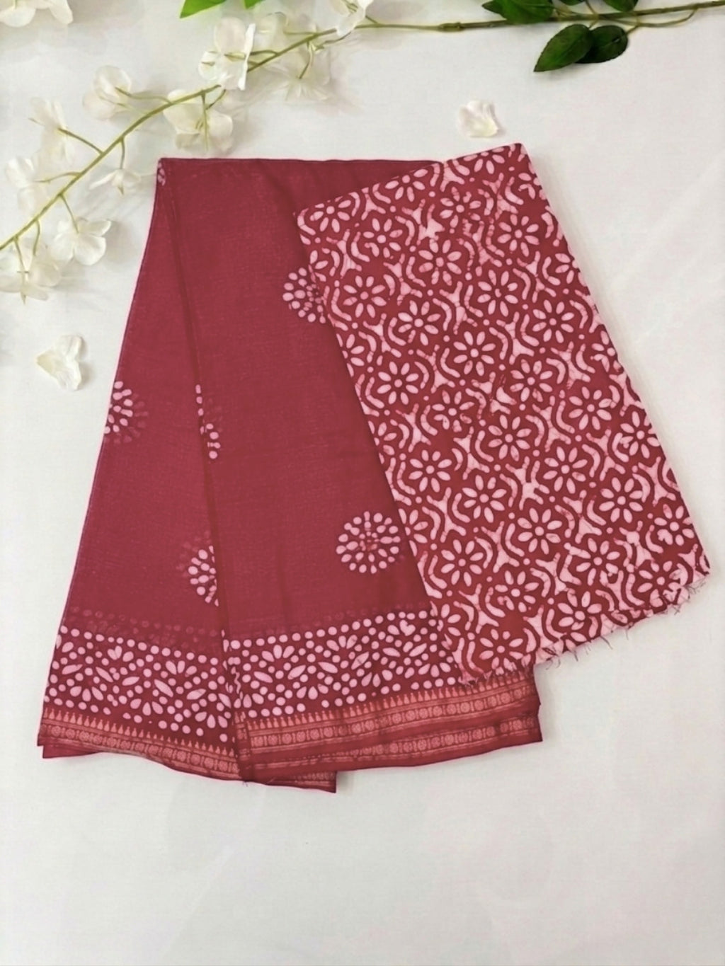 Carrot Classic Cotton Batik Saree with Blouse Piece