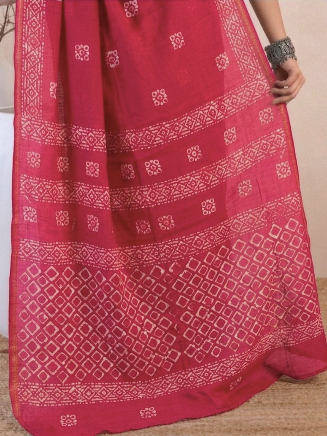 Pink Elegant Cotton Batik Saree with Blouse Piece