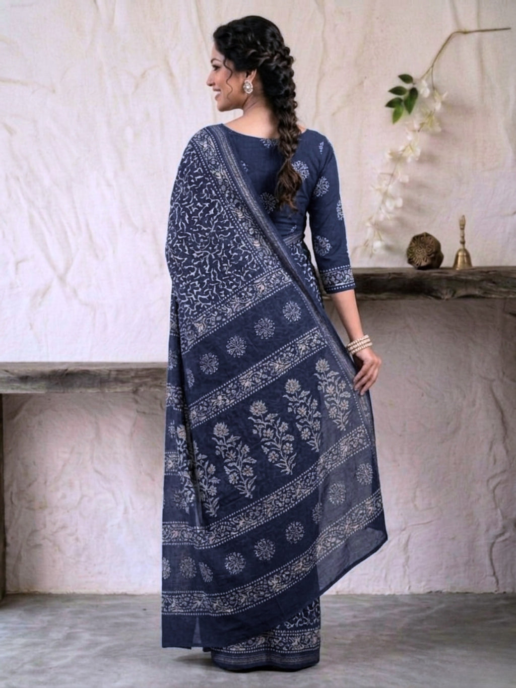 Indigo Traditional Cotton Batik Saree with Blouse Piece