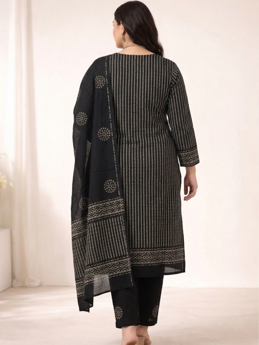 Black Elegant Cotton Batik Print Plus Size Dress Material