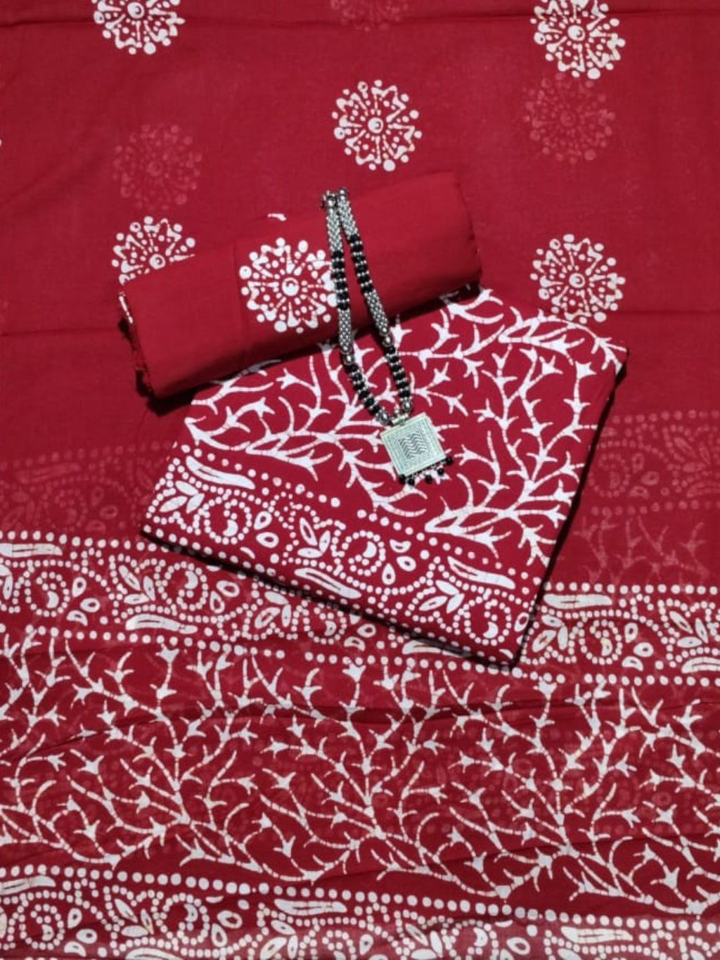 Bombay Batik Pure Cotton Dress Material Wax-Resist Batik Printing – Red   Batik