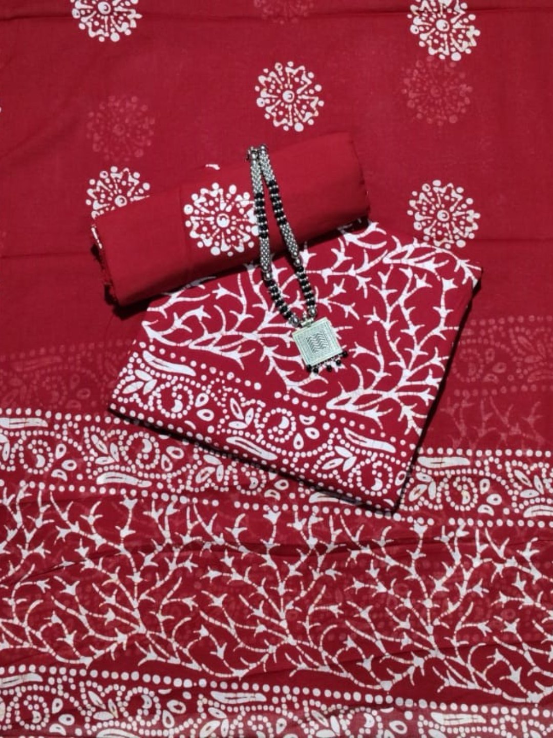 Bombay Batik Pure Cotton Dress Material Wax-Resist Batik Printing – Red   Batik
