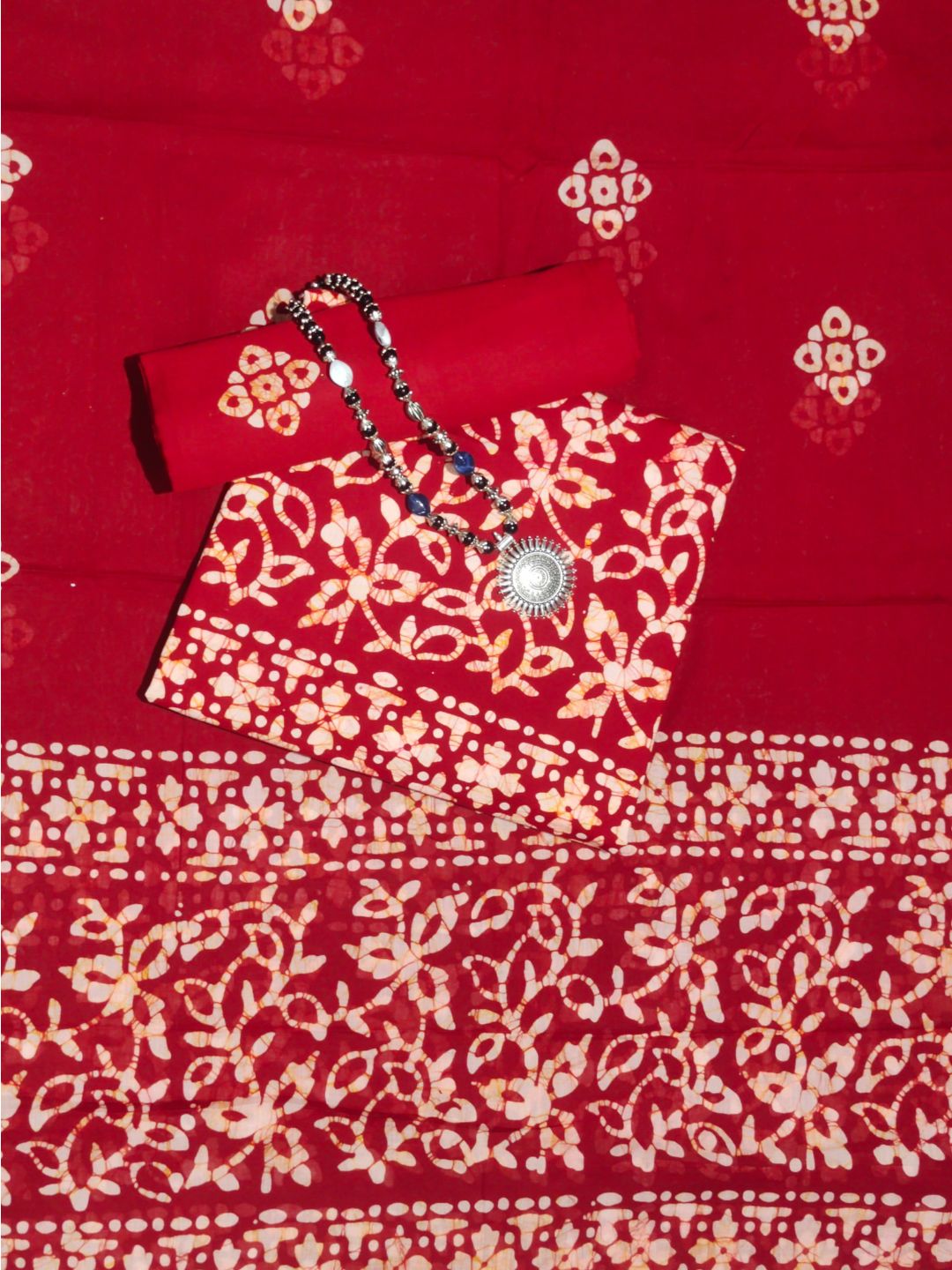 Bombay Batik Pure Cotton Dress Material Traditional Batik Dyeing – Red   Batik